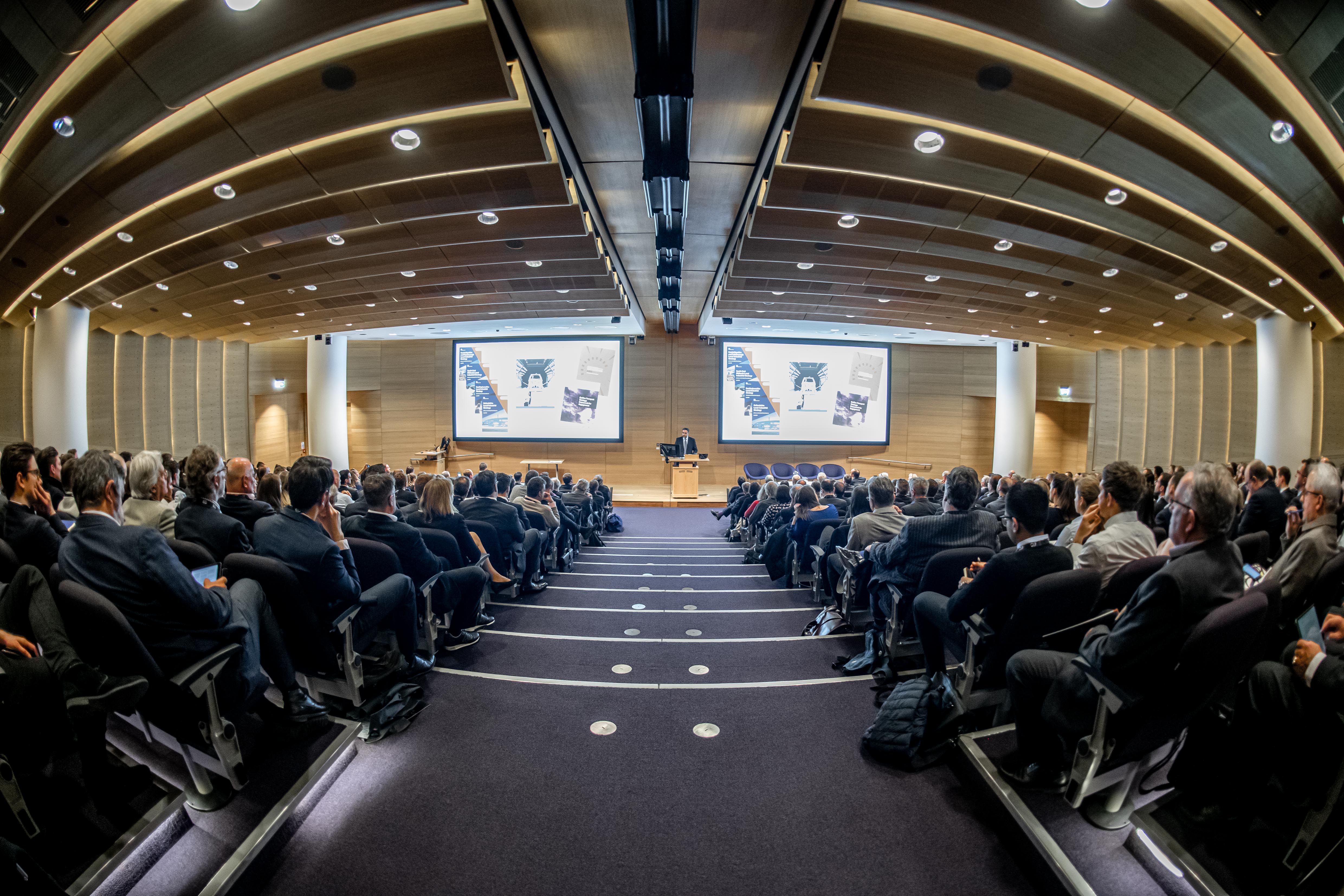 Science and Tech meets property at Bidwells’ 2019 Oxford-Cambridge Arc summit at The Crick