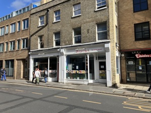  CB2 1AB picture 2