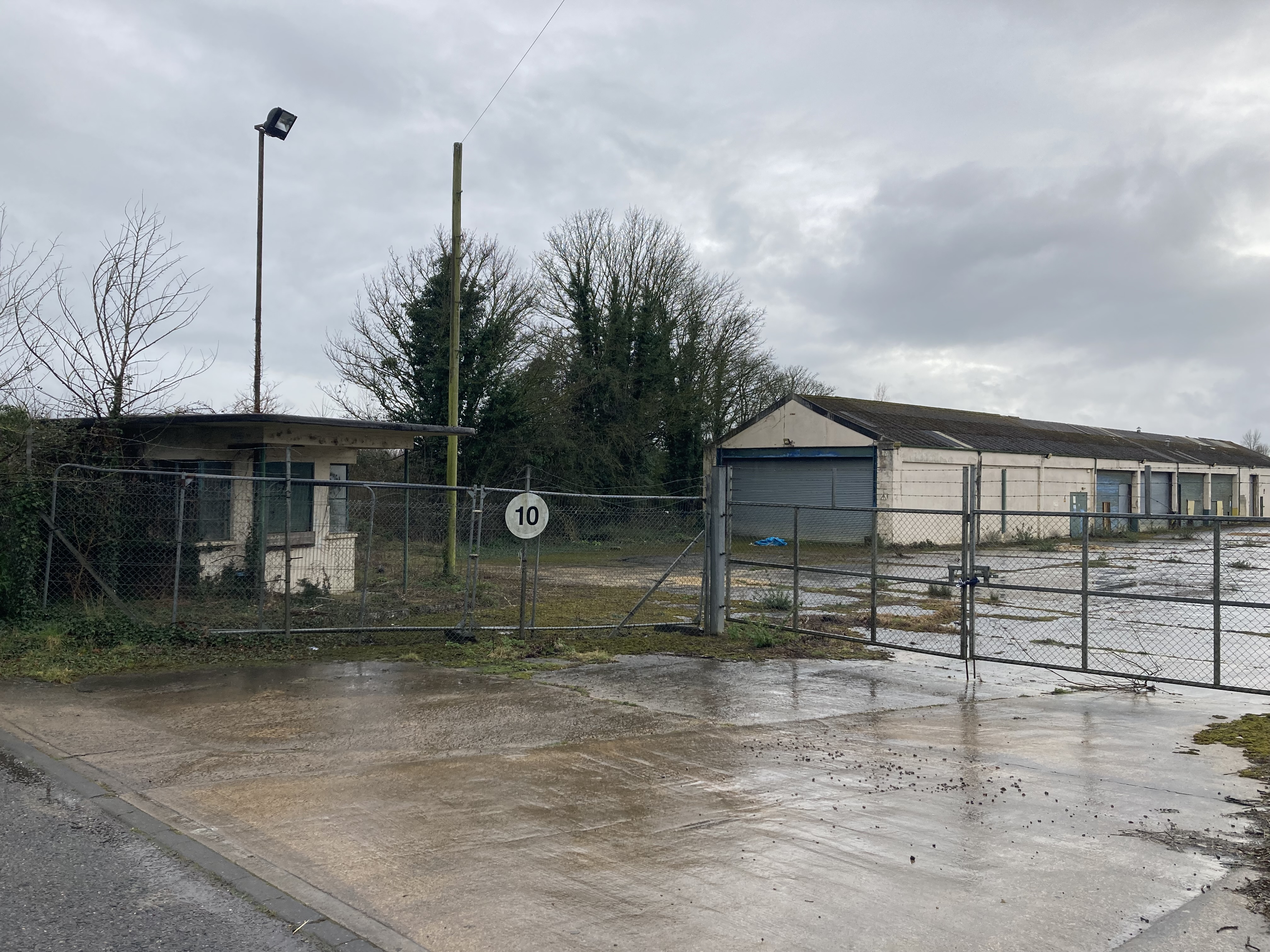 Cirencester, Gloucestershire, GL7 picture 5