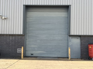  Milton Keynes,  Buckinghamshire,  MK12  picture 3
