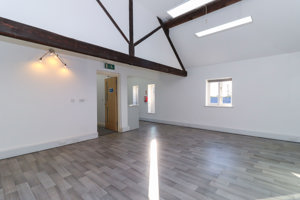  Newport Pagnell,  MK16 9PU picture 6