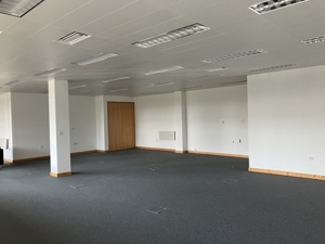  Shenley Wood,  Milton Keynes,  Buckinghamshire,  MK5 6LB picture 2