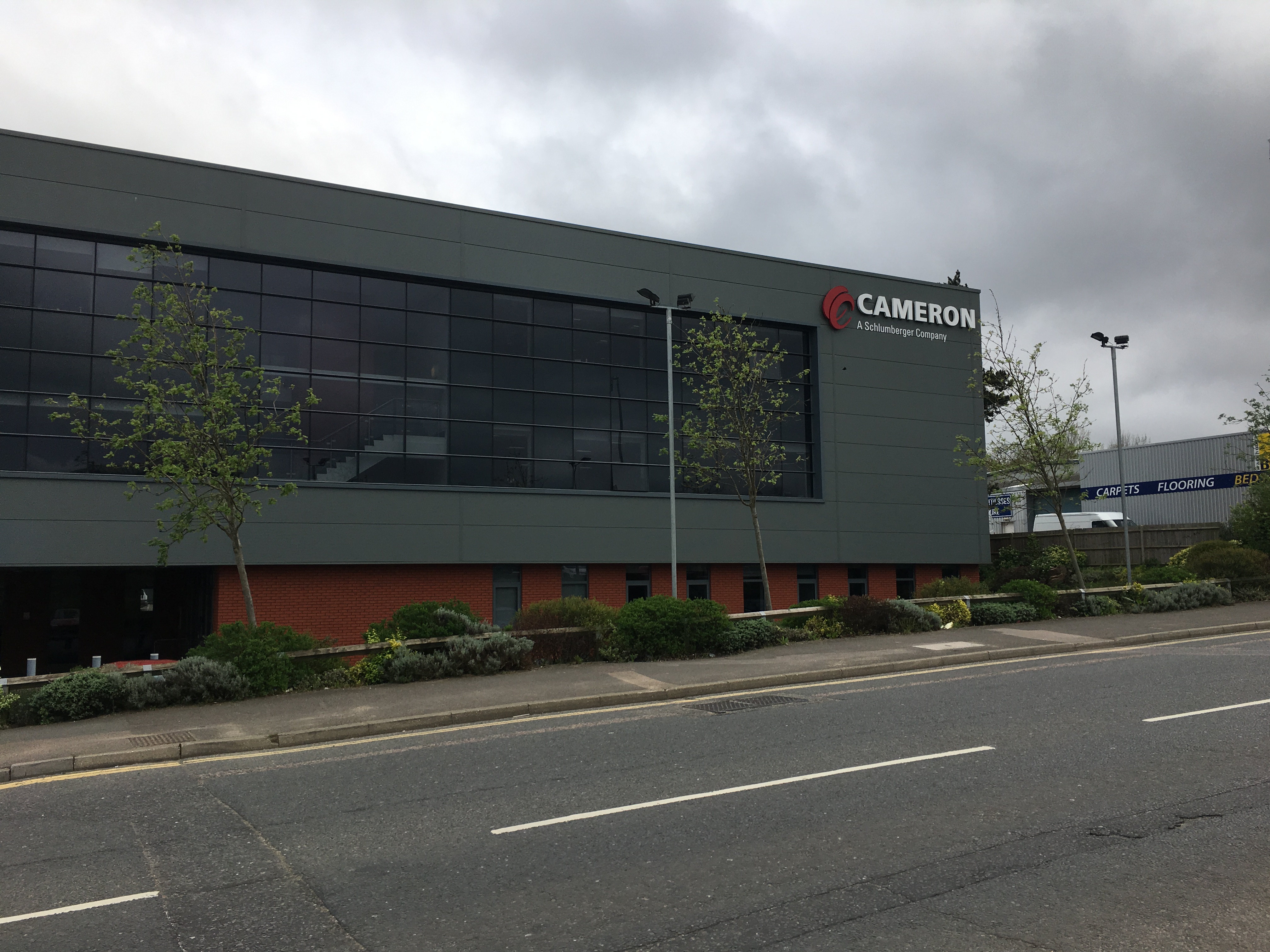 An off-market acquisition of a 20,839 sq ft industrial/office unit and additional 8,274 sq ft industrial unit