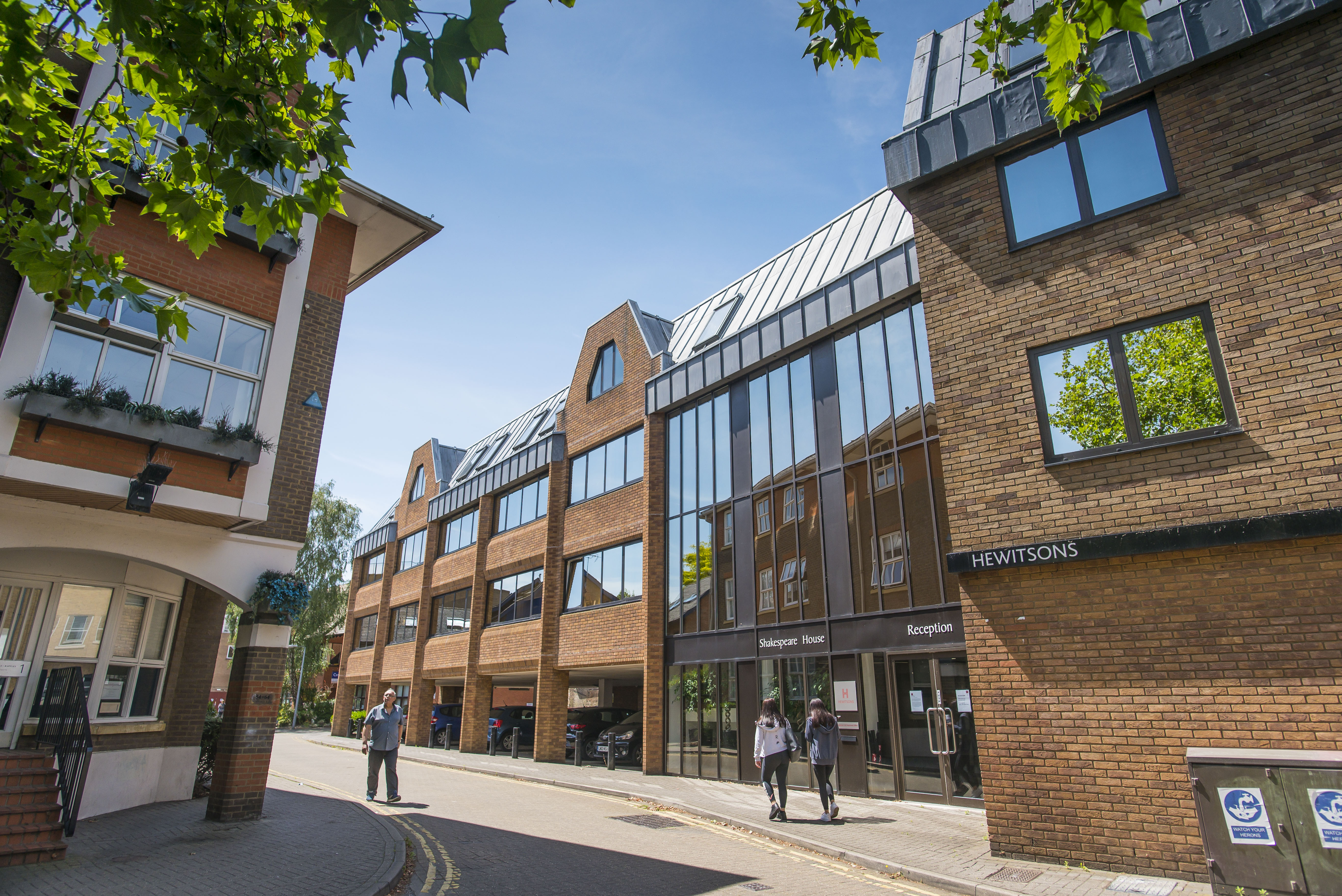 Advising on the sale and short term leaseback of a Cambridge office building