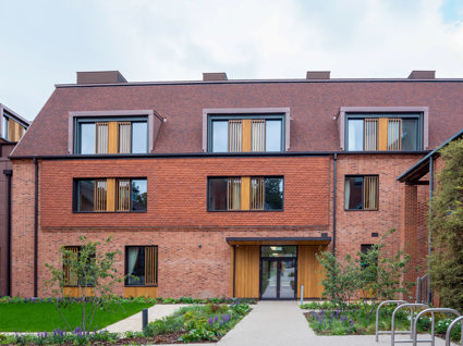 SDC_LucyCavendish_Externals_F (7)