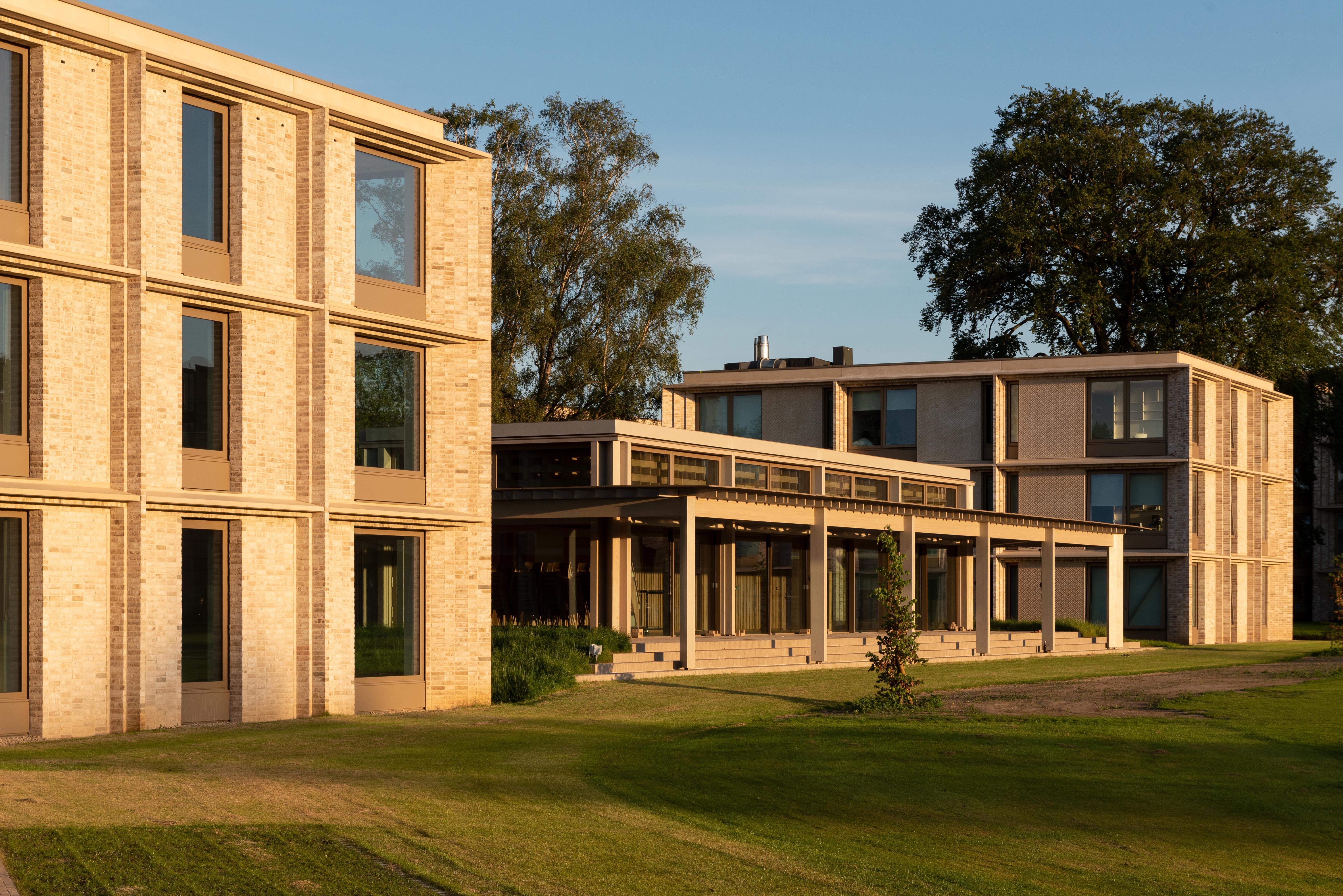 Consolidating a site’s medieval, scientific and collegiate components into a modern Oxford masterplan