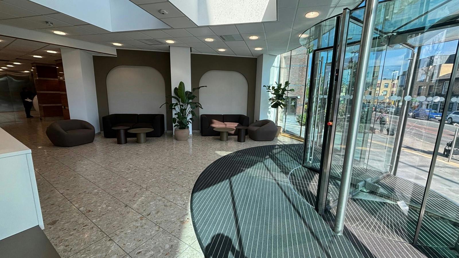 Reception 2.jpg Reception 2