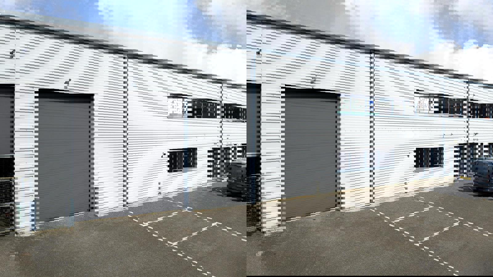 IW110824CA002_Edit v2