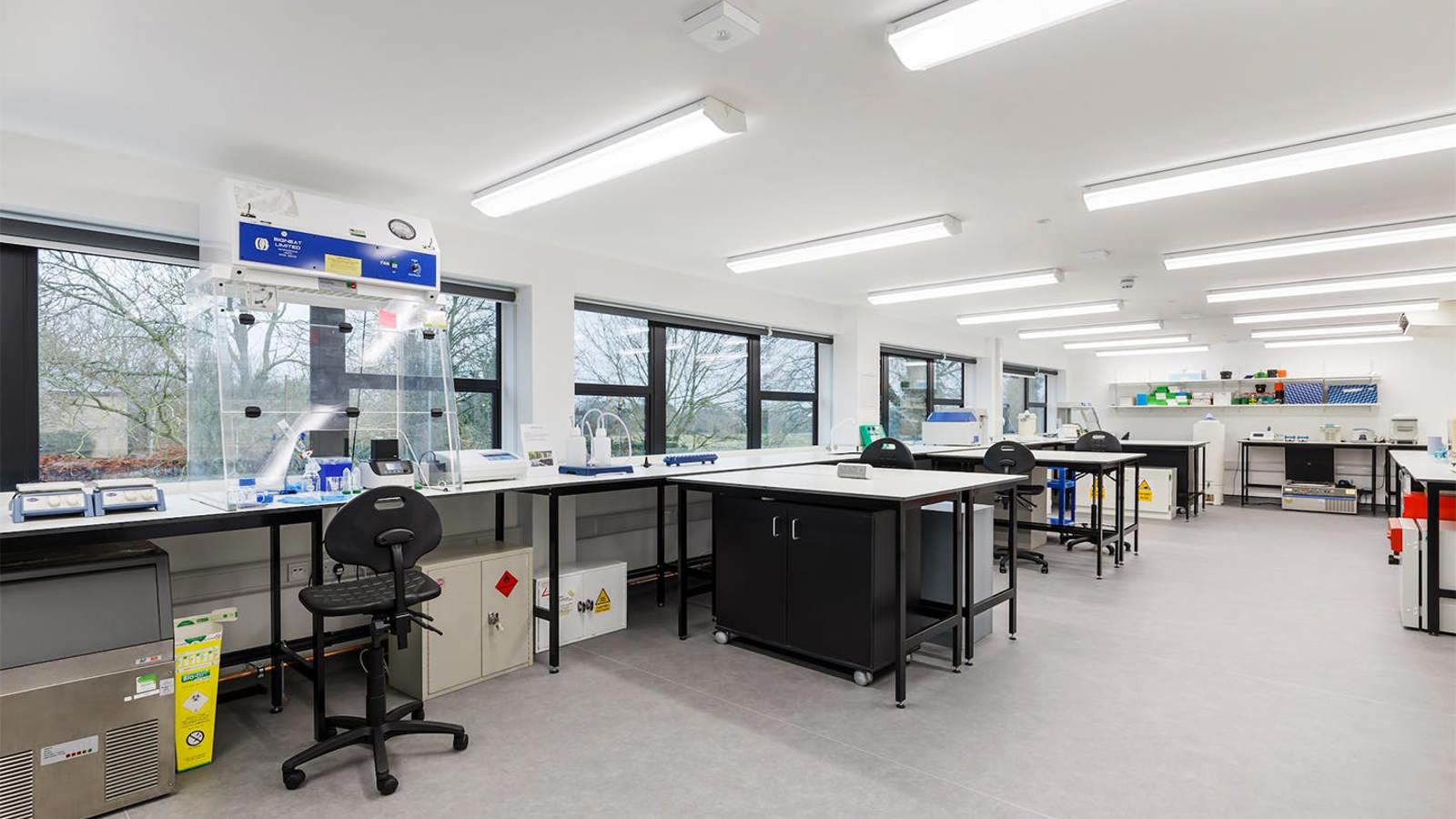 65CoLabs-Cambridge_shared-colab-laboratory_Journey-C1441.jpg 65CoLabs-Cambridge_shared-colab-laboratory_Journey-C1440