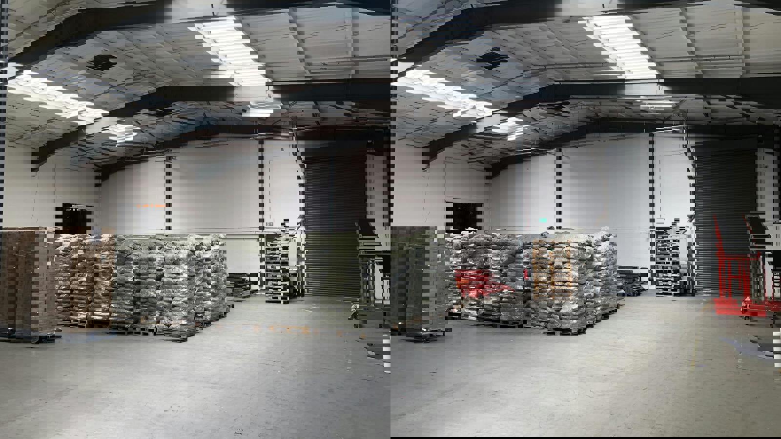 IMG_9759.jpg IMG_9758