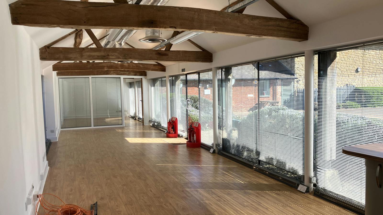 6 Manor Farm Ct Int 5