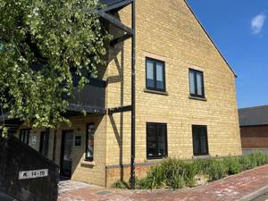  Warren Park,  Milton Keynes,  Buckinghamshire,  MK12 5NF picture 1