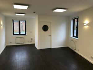  Warren Park,  Milton Keynes,  Buckinghamshire,  MK12 5NF picture 5