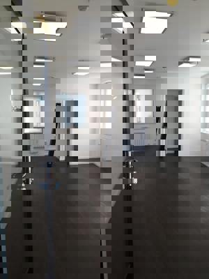  Warren Park,  Milton Keynes,  Buckinghamshire,  MK12 5NF picture 6