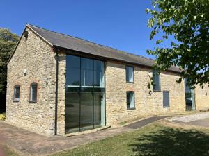  Old Wolverton Road,  Milton Keynes,  Buckinghamshire,  MK12 5NN picture 1