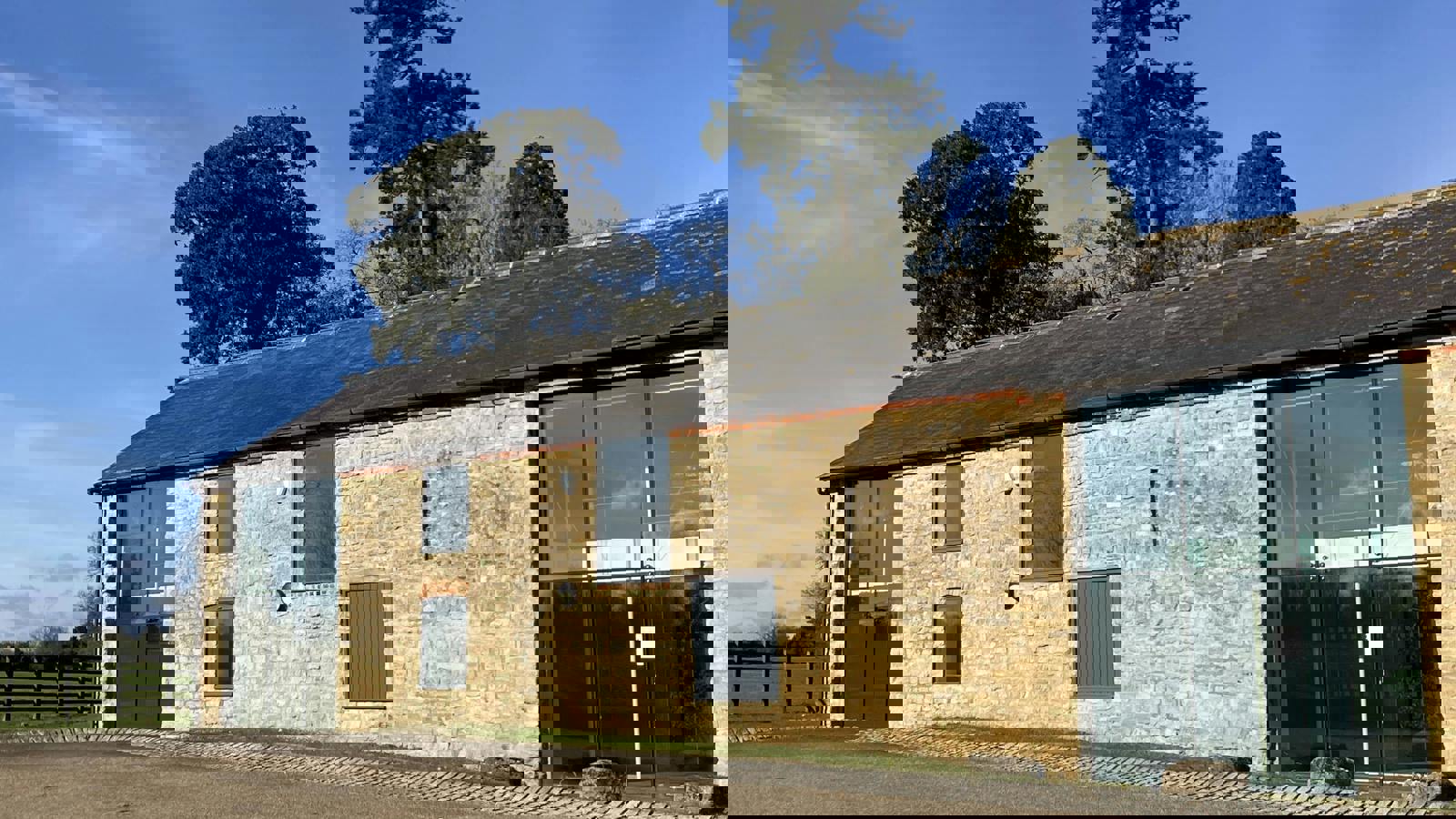 8 Manor Farm Court Ext 3 2025