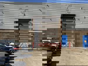  Milton Keynes,  Buckinghamshire,  MK14 5BU picture 2