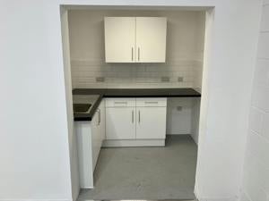  Milton Keynes,  Buckinghamshire,  MK14 5BP picture 5