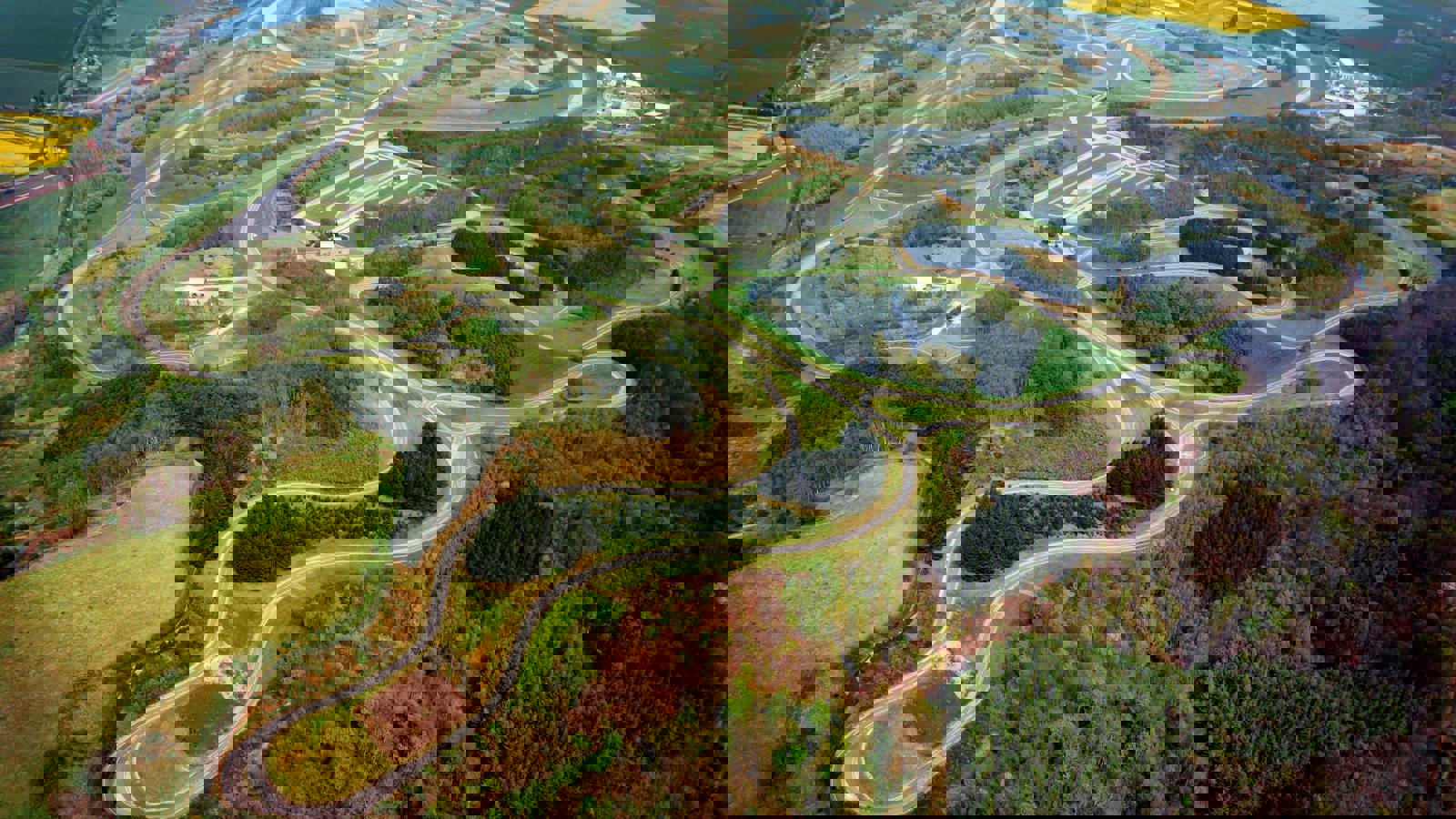 Millbrook  Sky View 3.jpg Millbrook  Sky View 1