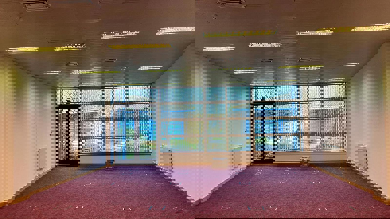 8 Shenley Int 4.JPG 8 Shenley Int 2