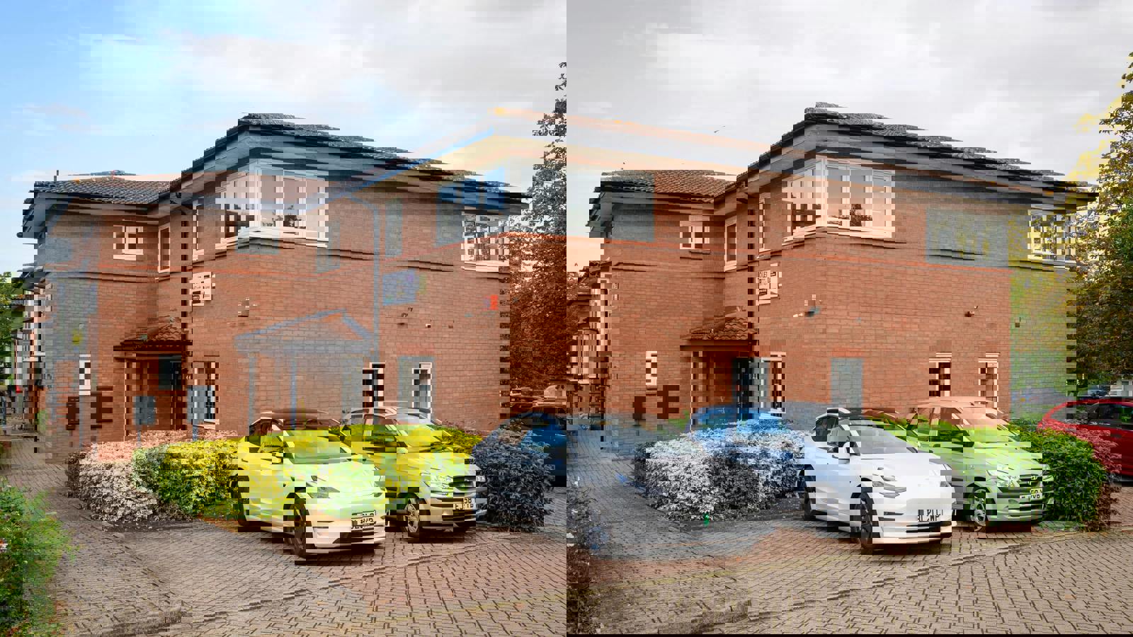 240909_0179_HOLLIS TIF 30060430634.jpg 240909_0179_HOLLIS TIF 30060430633