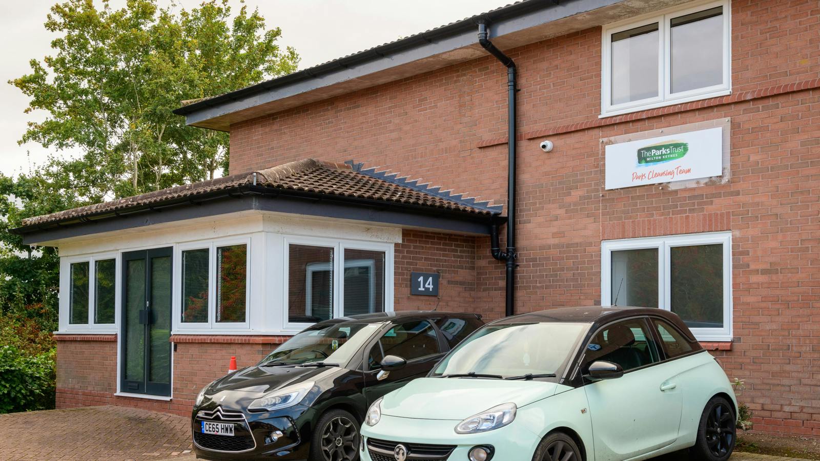 240909_0191_HOLLIS TIF 30060429873