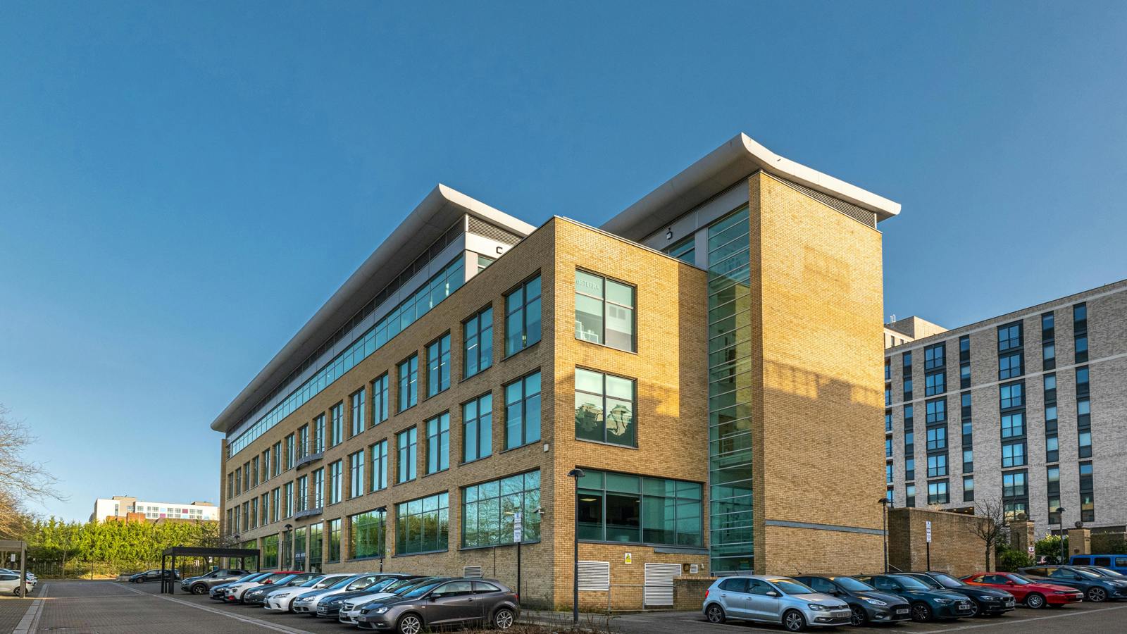 Altius Exterior  Sunny 24.jpg Altius Exterior  Sunny 24