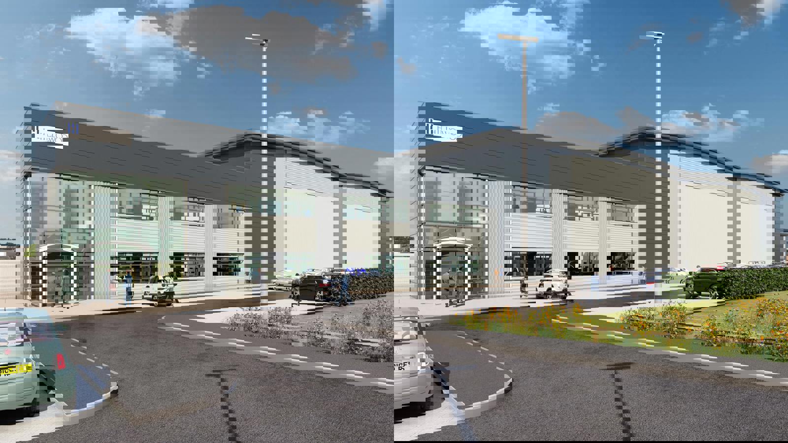 Quattro Ext_Unit 300_02