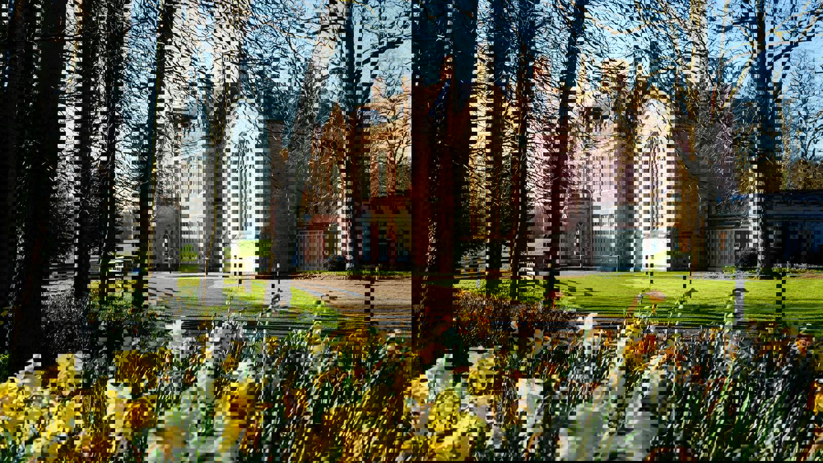 KH Exterior 004.jpeg KH Exterior 004