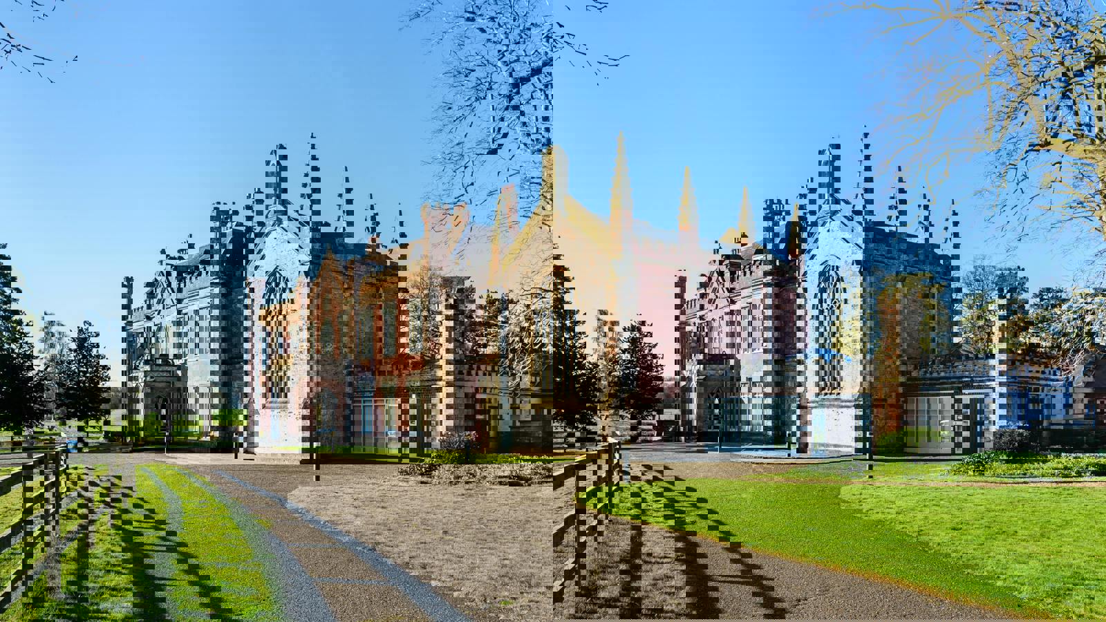 KH Exterior 008.jpeg KH Exterior 008