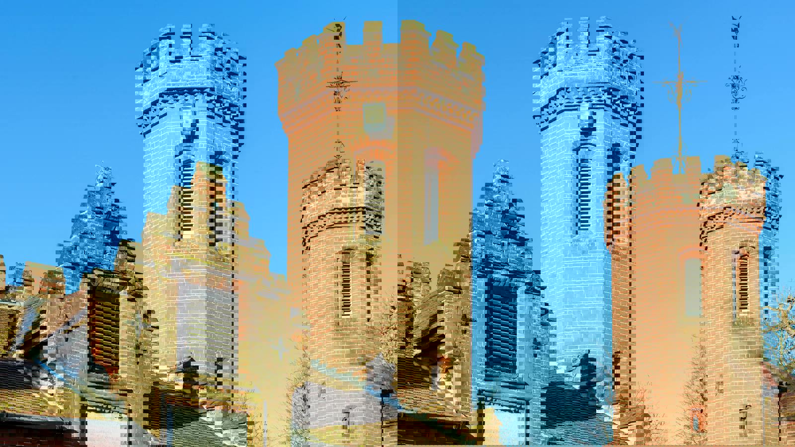 KH Exterior 010.jpeg KH Exterior 010