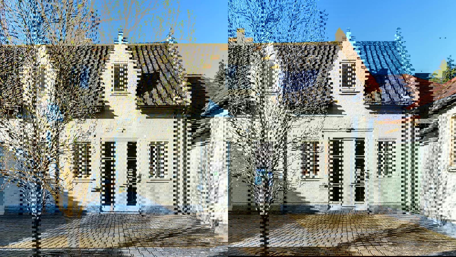 KH Exterior 013.jpeg KH Exterior 013