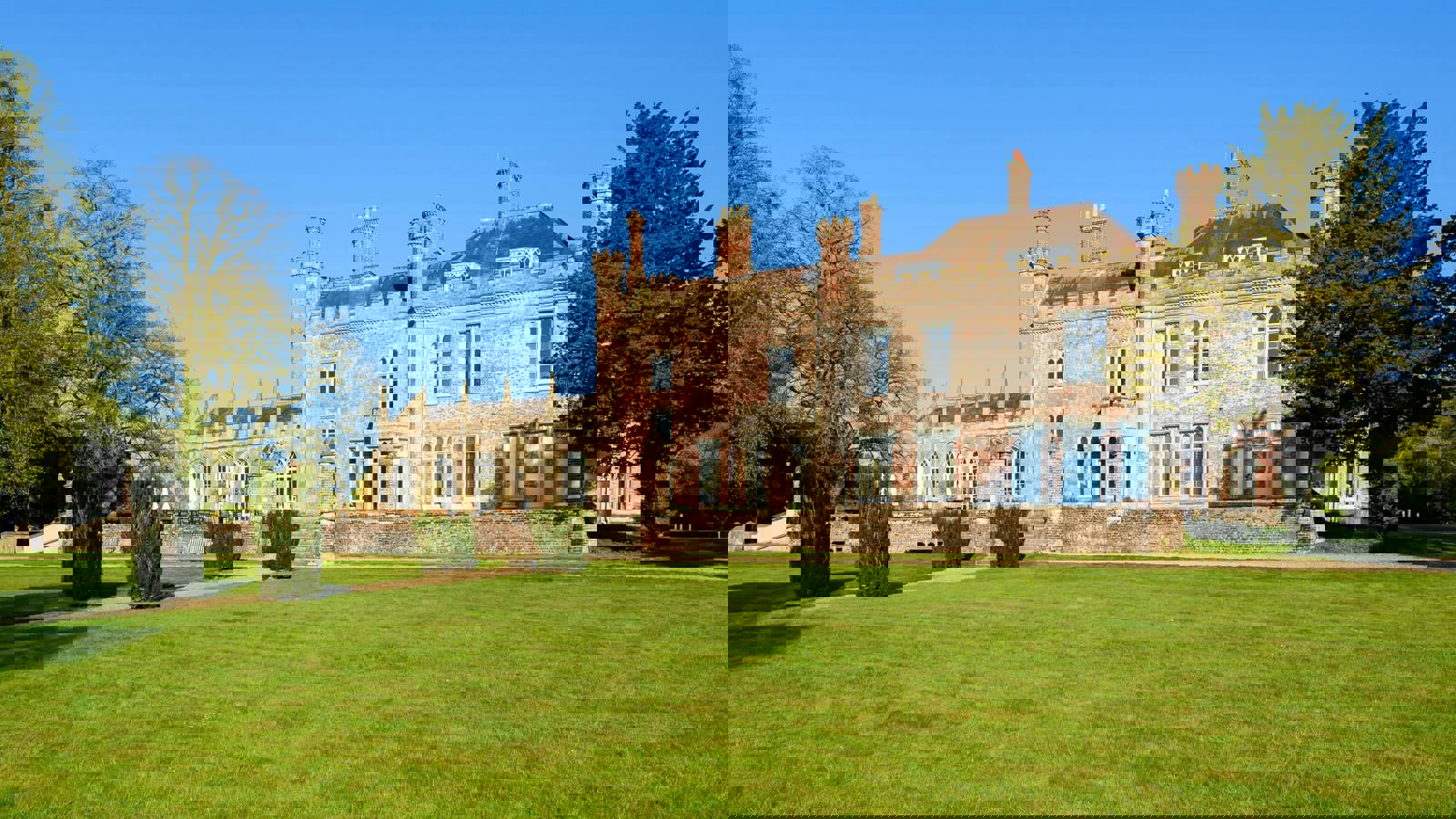 KH Exterior 028.jpeg KH Exterior 028