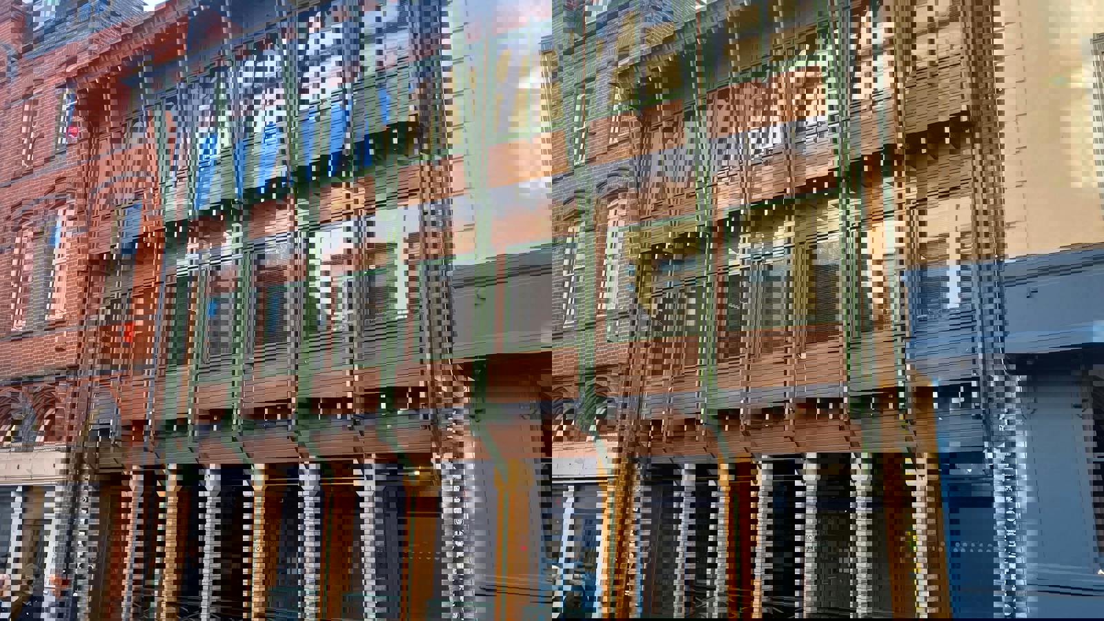 Front cover 10.jpg Front cover 10