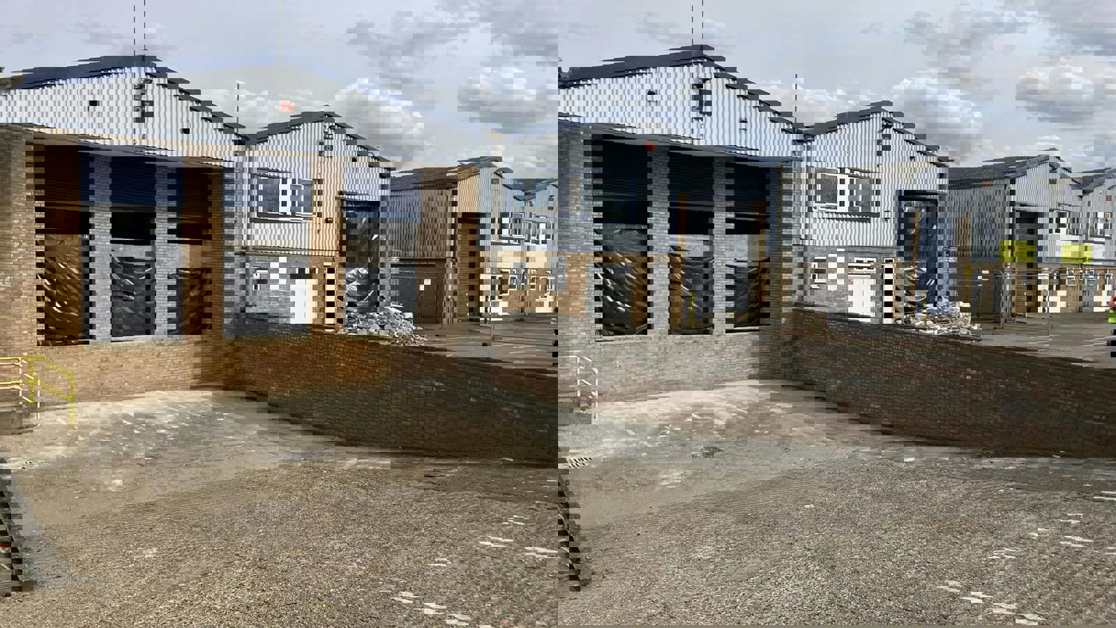 IMG_38110.JPEG IMG_3817