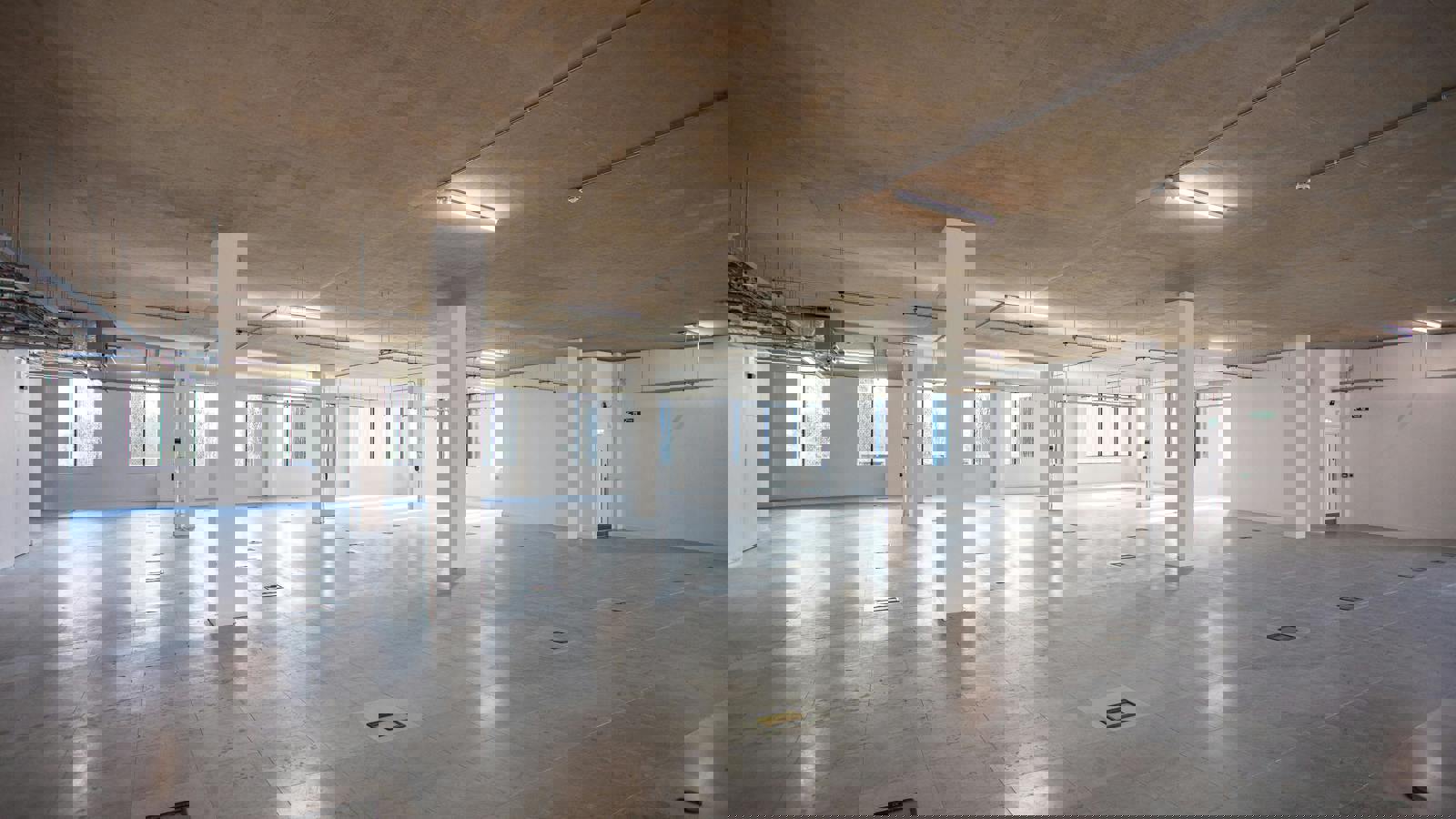 Quad 3-121.jpg Quad 3-121