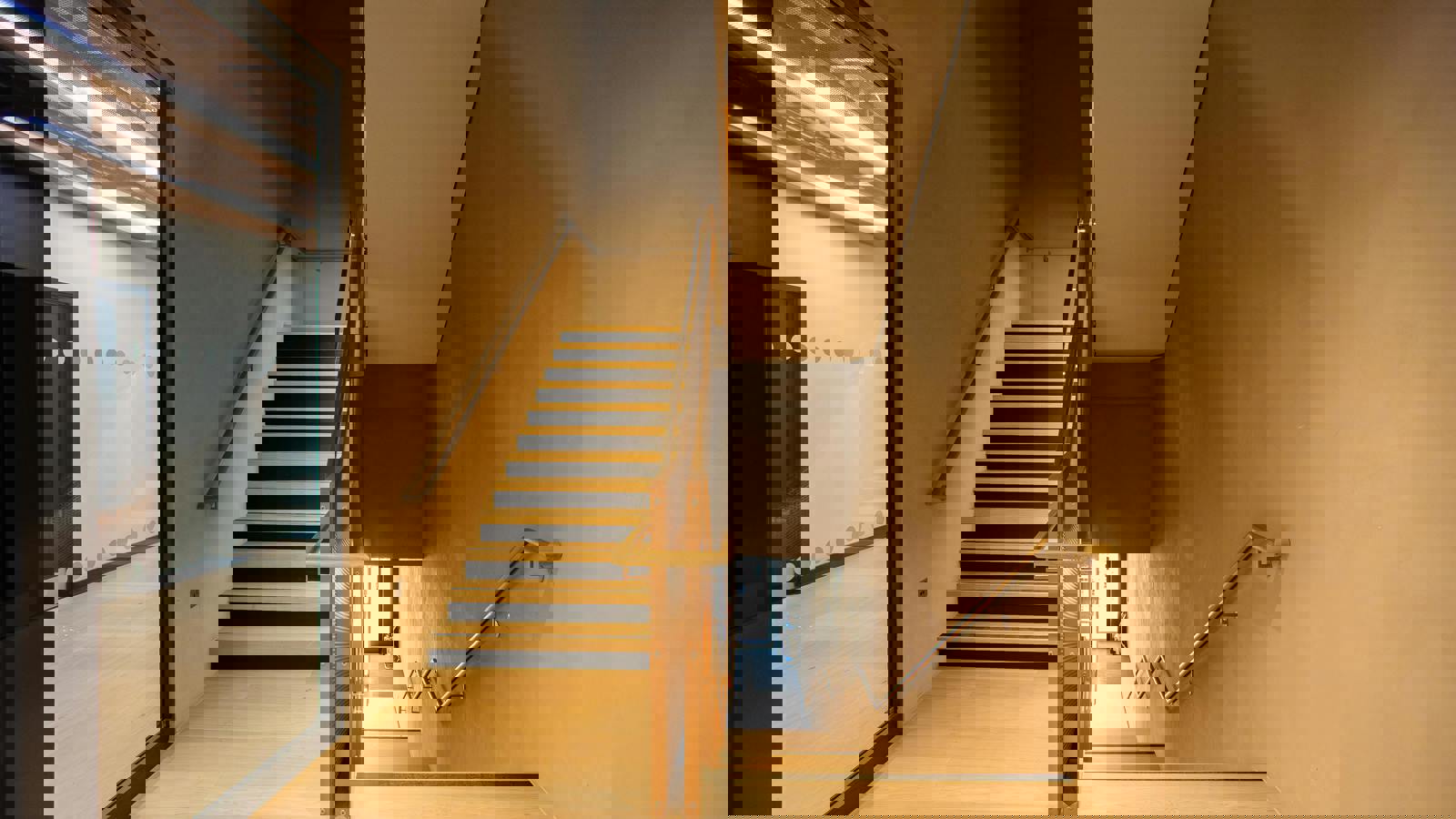 Quad 3-136.jpg Quad 3-136