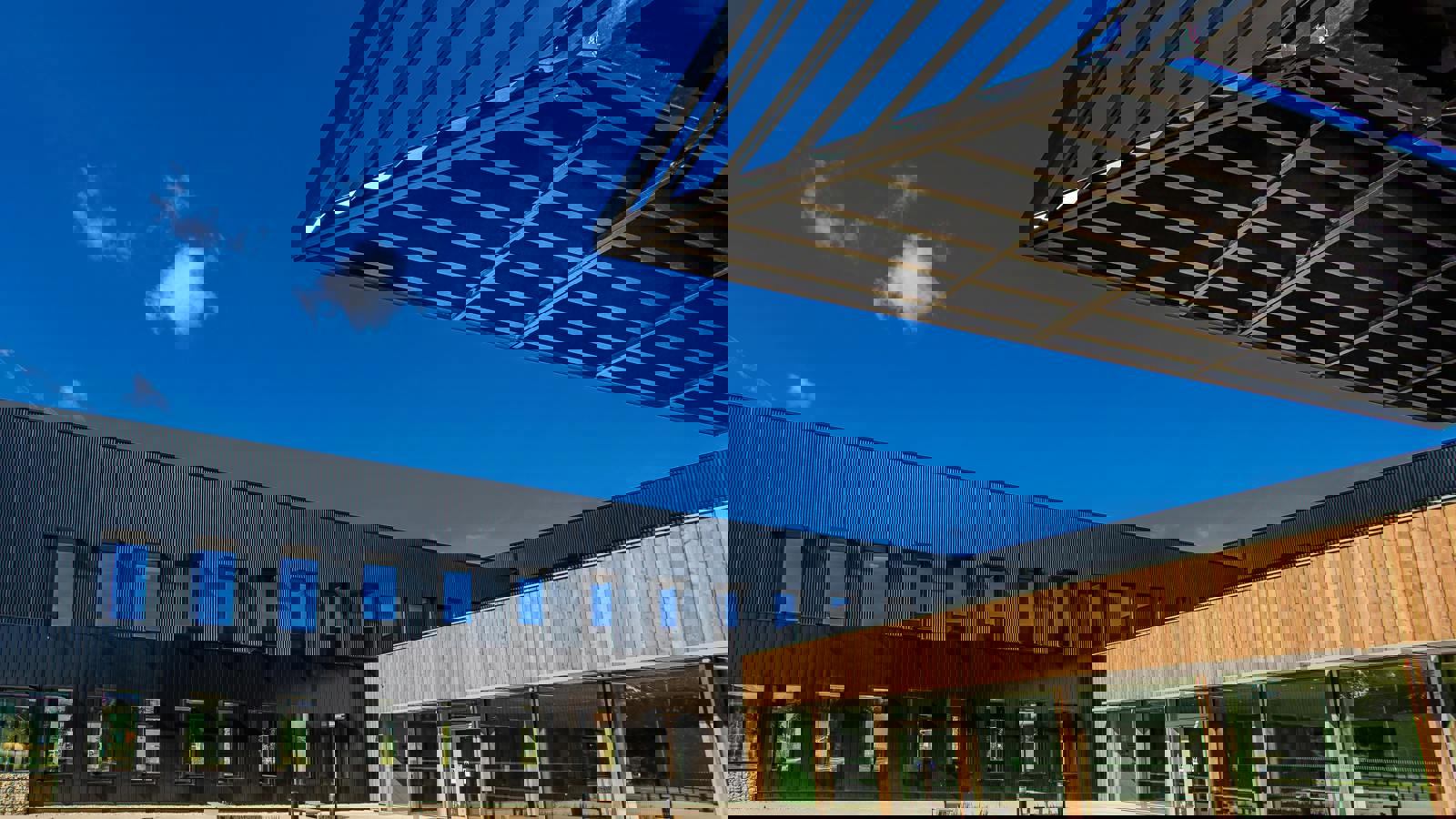 Zeta external close up 2024-24 (1)1.jpg Zeta external close up 2024-24 (1)