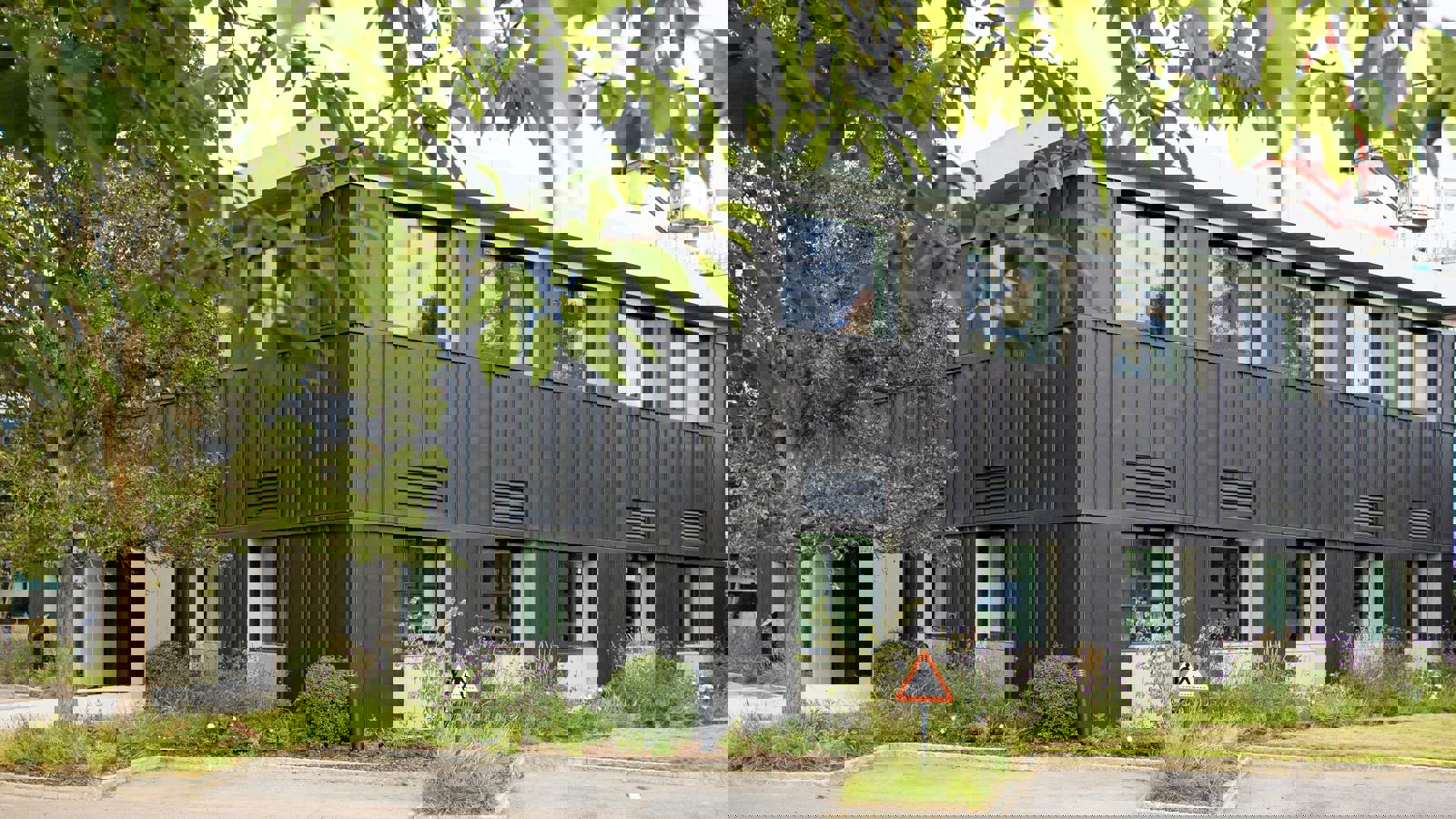 B4150 external TWP35.jpg B4150 external TWP34