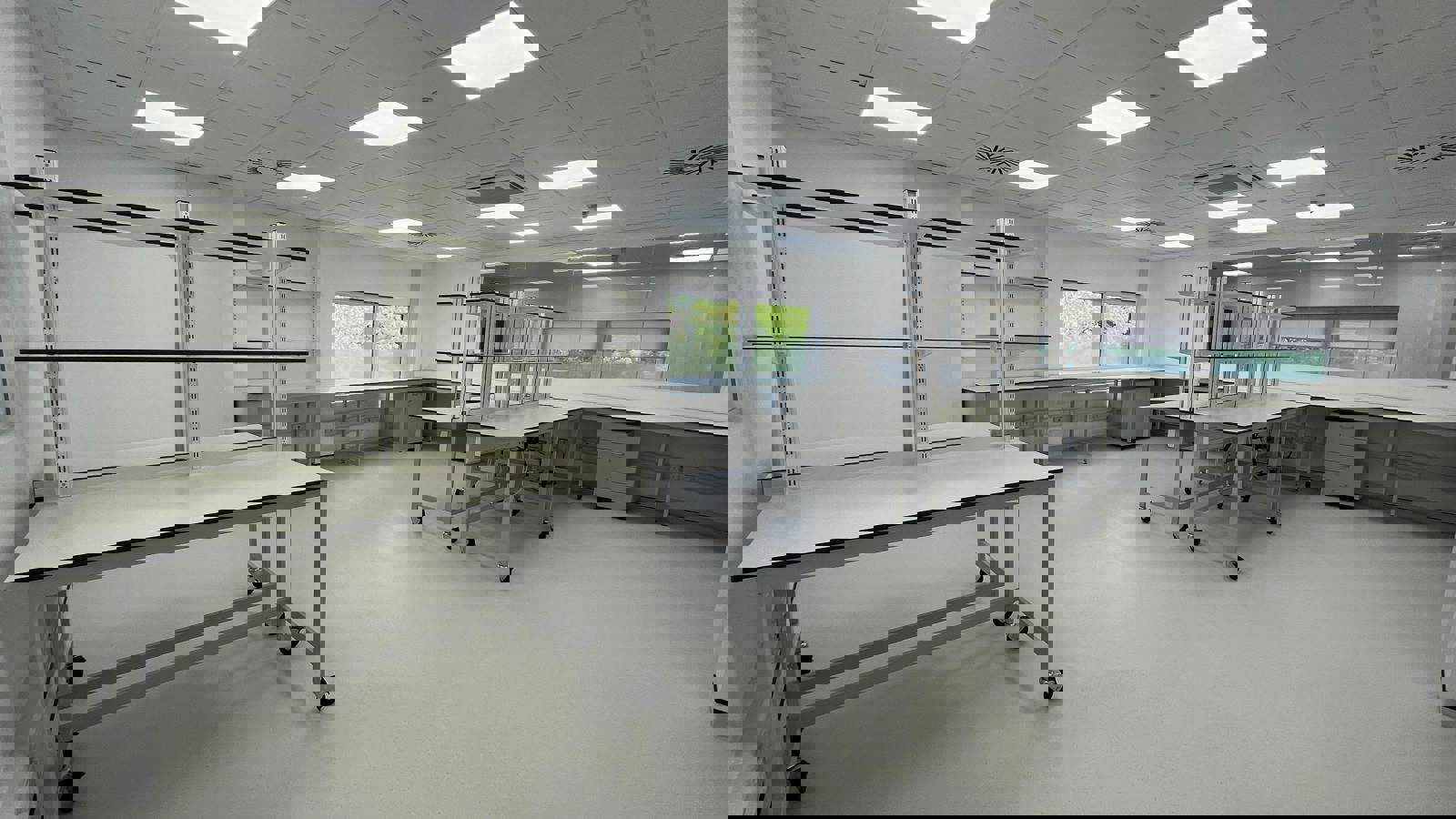 7400 ARC Oxford Lab interior 2.JPG 7400 ARC Oxford Lab interior 2