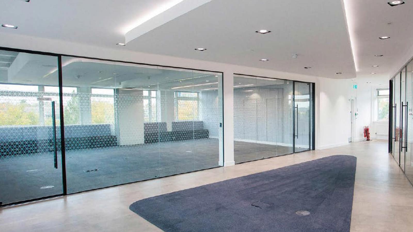Spires House 5700 ARC Oxford boardroom1.png Spires House 5700 ARC Oxford boardroom
