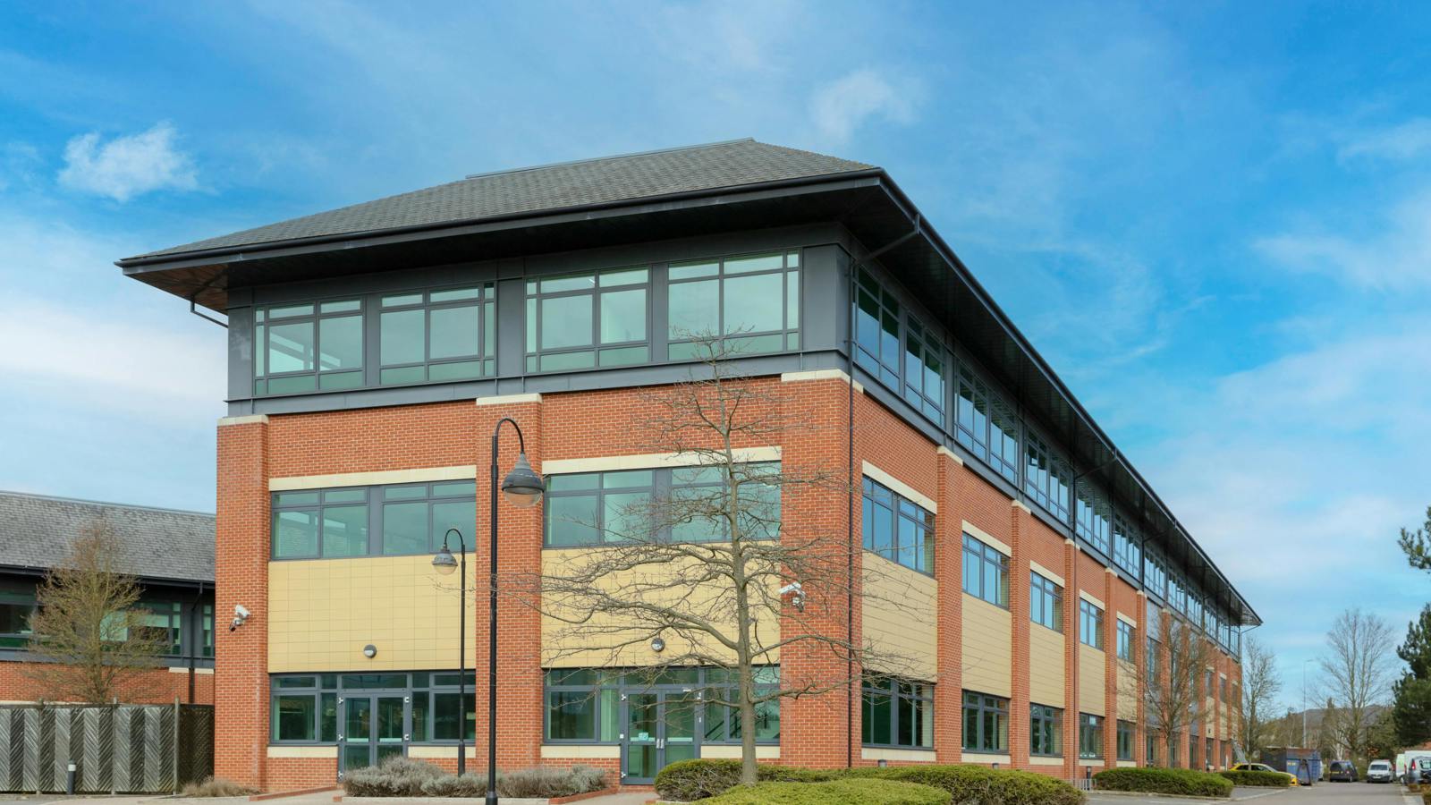 Spires House 5700 ARC Oxford external image1.jpg Spires House 5700 ARC Oxford external image