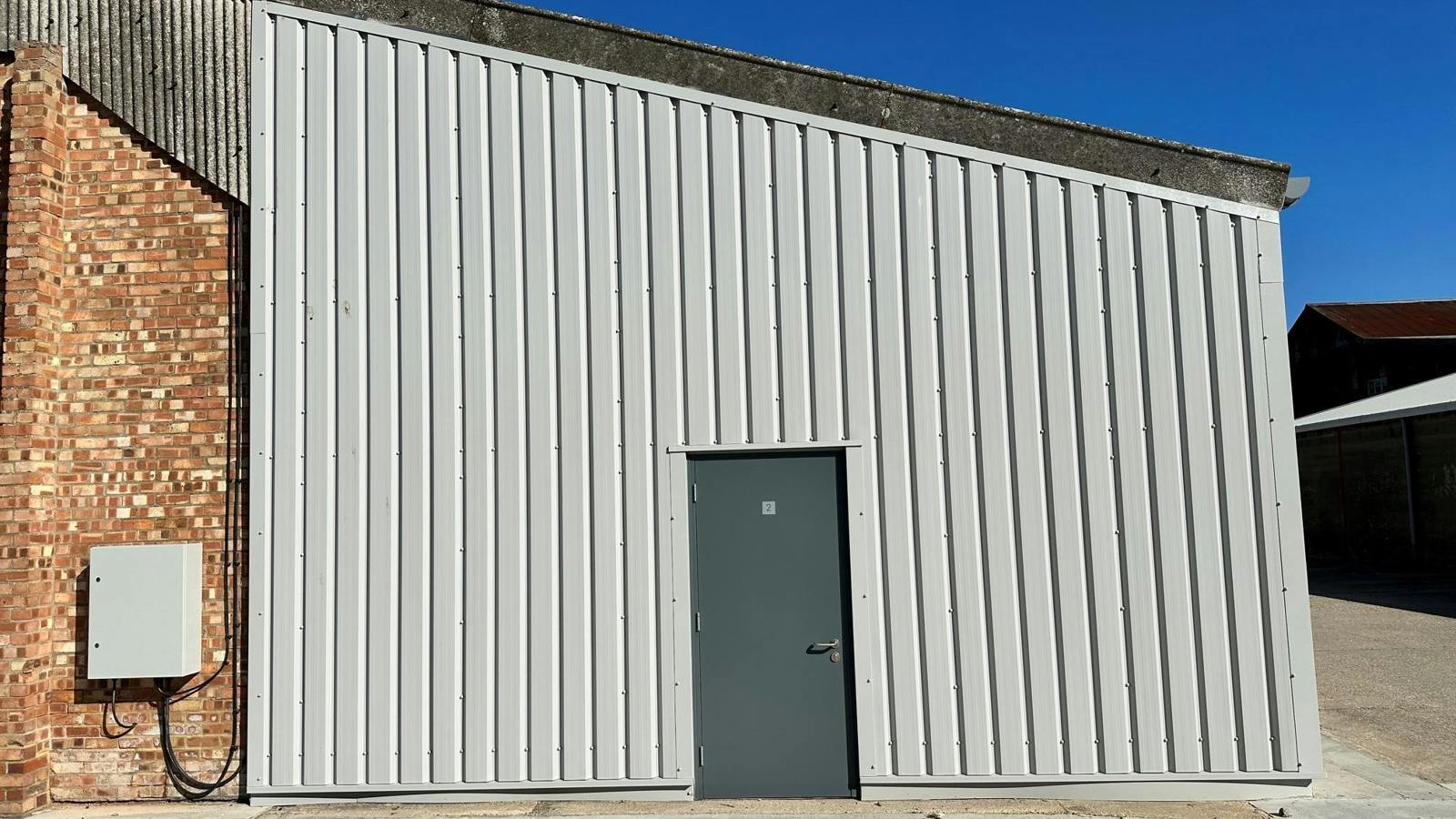 2 Door.jpg 2 Door