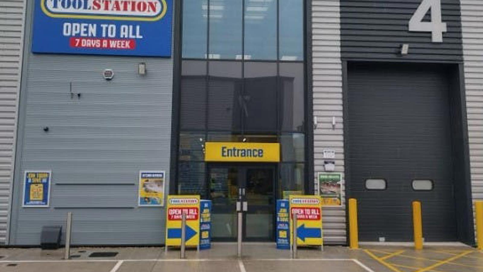 Unit 4 RG - Toolstation1.jpg Unit 4 RG - Toolstation