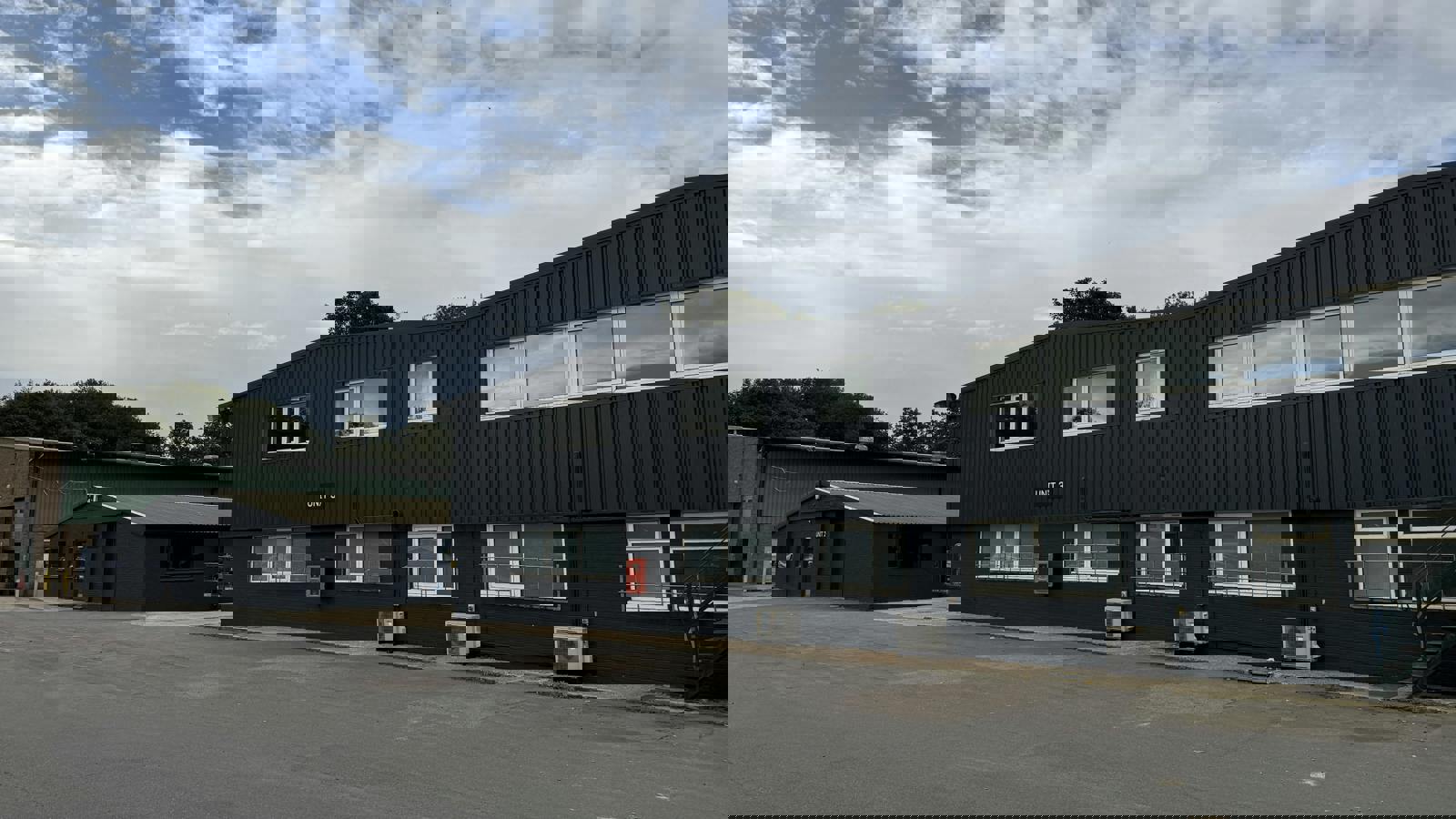 Image 4.jpeg Image 4