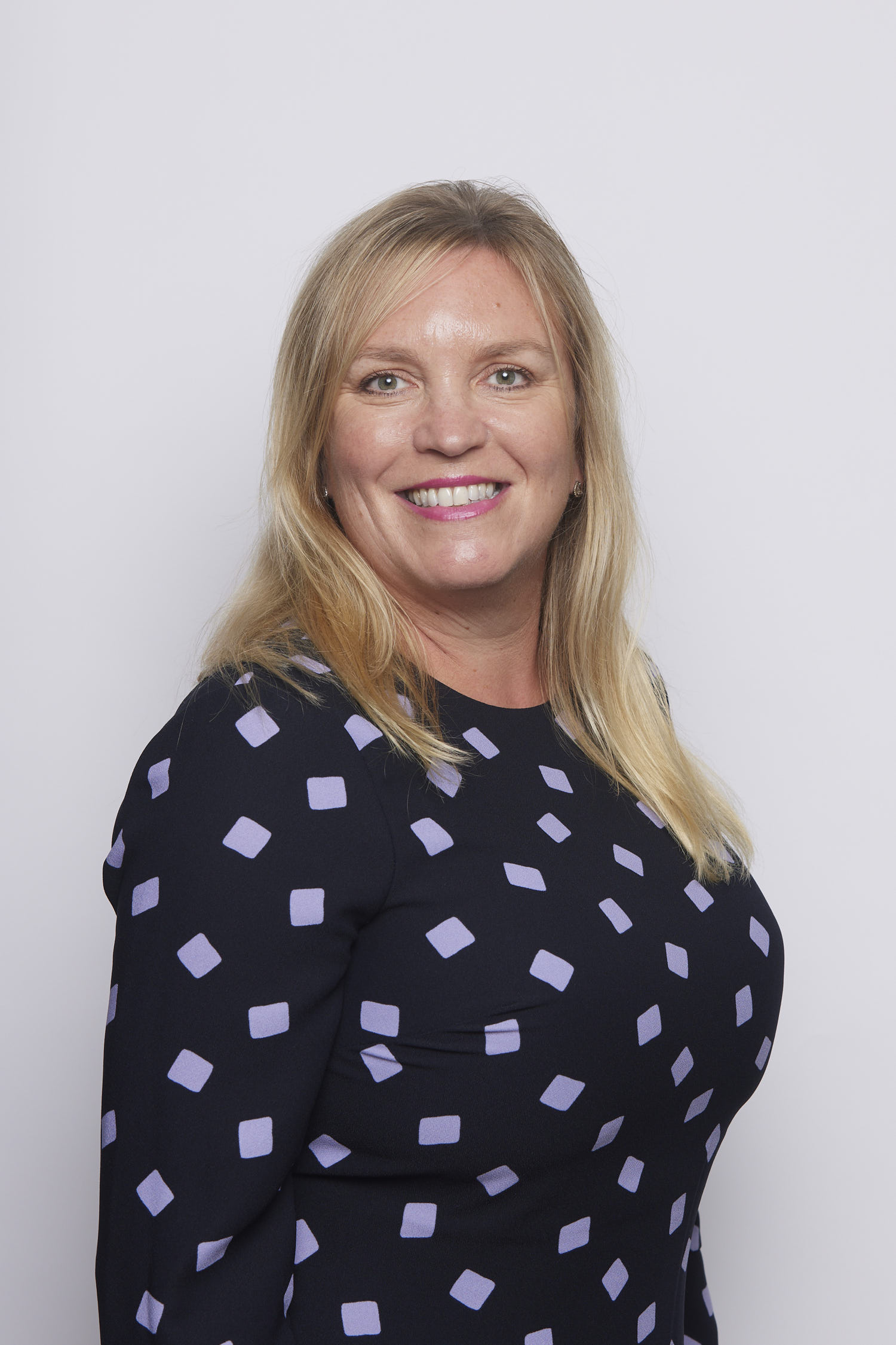 Julie Archer, Director of People and Change, Bidwells