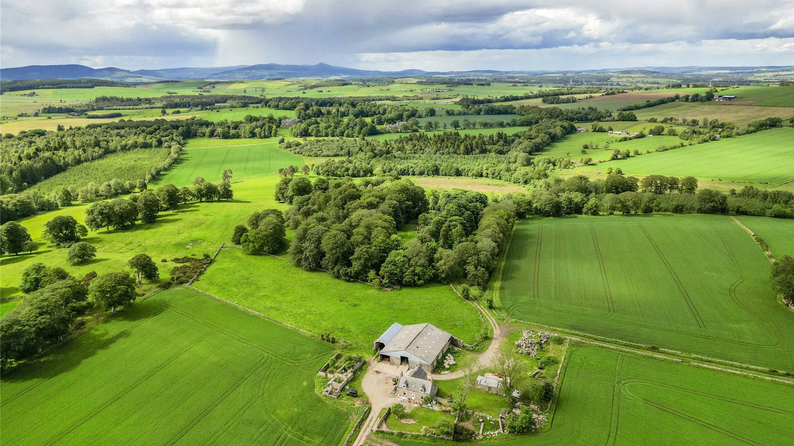 Lot 2 Steading.jpg Lot 2 Steading