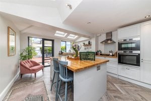 Cambridgeshire, CB1 3LS picture 4