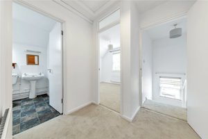 Cambridge, CB1 3UY picture 4