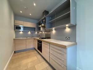 Cambridgeshire, CB1 3BH picture 2